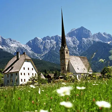 Appartement With Mountain View Near Centre *